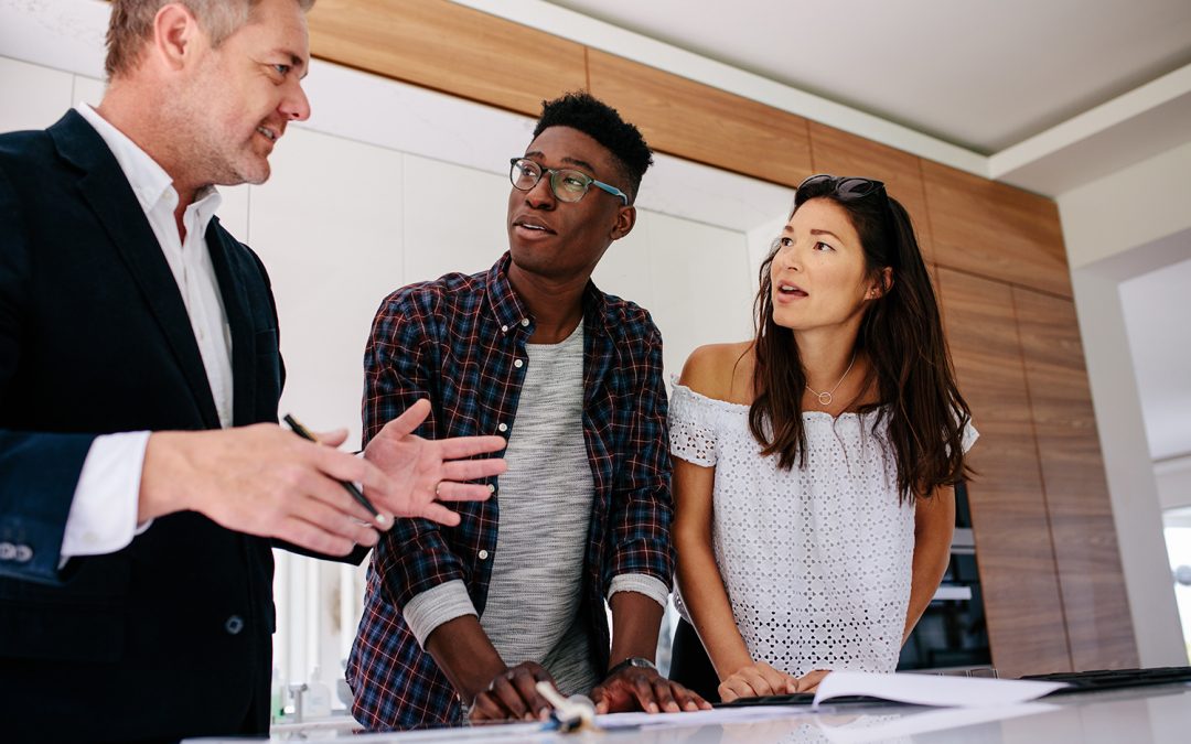 7 Reasons Why Working with a Real Estate Agent Is Important When Selling Your Home